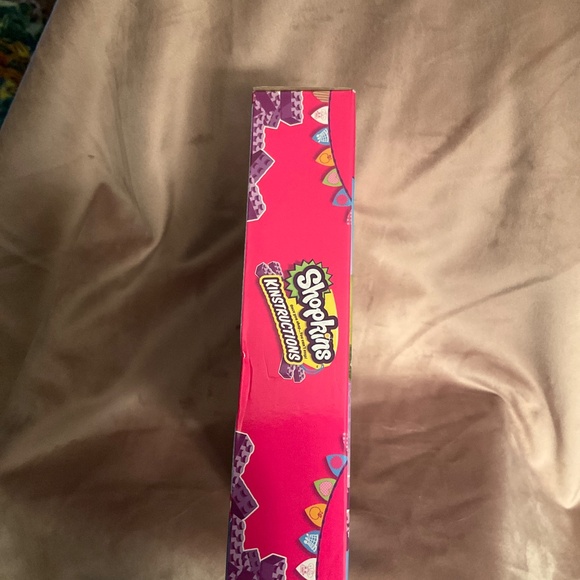 New Shopkins Kinstructions - Check Out Lane - 73 pcs Set -  Calculator & Pencil - Picture 8 of 8